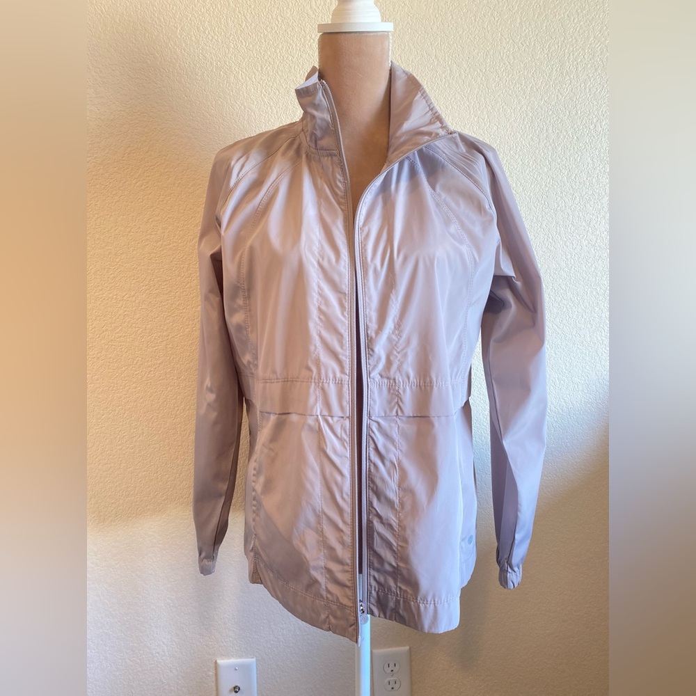 Apana windbreaker